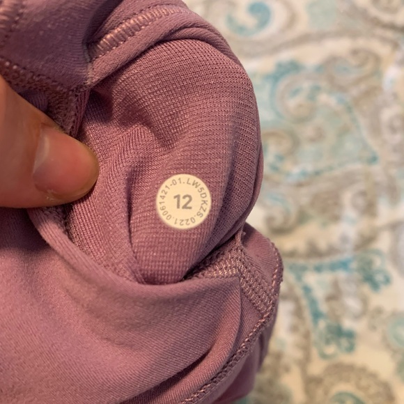 Lululemon Aligns, above the ankle - Picture 2 of 2